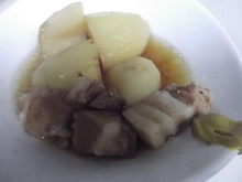 Nikujaga (simmered meat and potatoes)