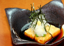 Deep-fried tofu in broth