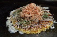 Kansai-style okonomiyaki