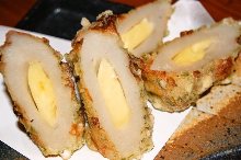 Seaweed-wrapped fried food