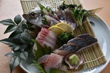 Assorted sashimi