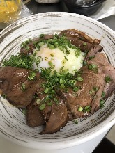 Roast beef rice bowl