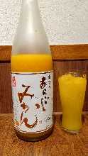 Ume no Yado Aragoshi Mikanshu (coarsely strained Mandarin orange liqueur)