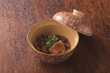 Simmered beef tendon