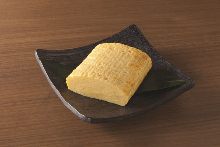 Japanese-style rolled omelet