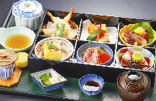 Tempura meal set with sashimi