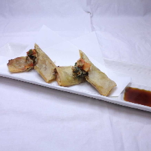 Bulgogi Spring Roll Kam-sa Style