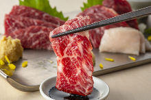 Fatty horse meat sashimi