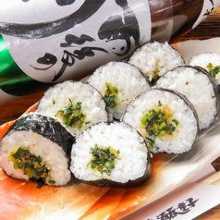 Pickled vegetable sushi rolls