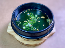 Wakame seaweed soup