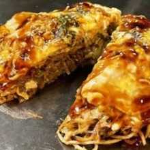 Meat okonomiyaki