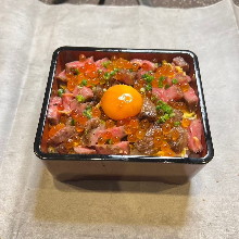 "Made with A4 or larger brand beef" Meat Chirashi