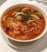 酸辣湯麺