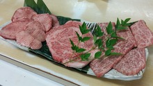 焼肉盛り合わせ