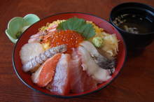 海鮮丼