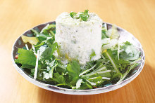 海老とアボカドのサラダ