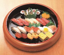 にぎり寿司盛り合わせ にぎり寿司盛り合わせ