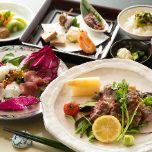 8,250円コース (9品) 8,250円コース (9品)