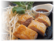 国産鶏のステーキ