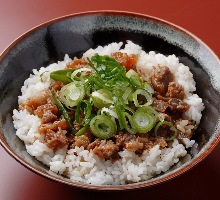 牛すじ丼