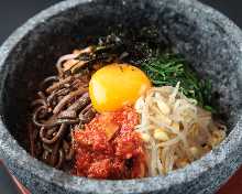 石焼ビビンバ
