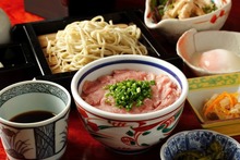 ネギトロ丼