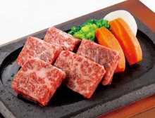 黒毛和牛の溶岩焼き
