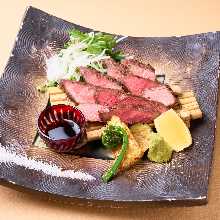 熟成和牛 赤身炙り焼き