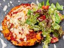 タコスと野菜のチーズオムレツ