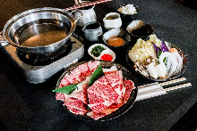 【しゃぶしゃぶセット】Premium石垣牛セット 1人前 9,400円(税込)