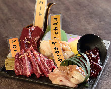 ホルモン盛り合わせ5種