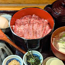 石垣牛　肉まぶし 上(ザブトン)