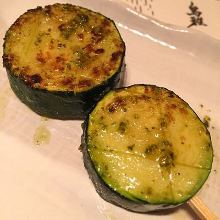 ズッキーニの串焼き