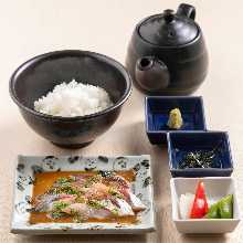 博多名物　ごまさばのお茶漬け
