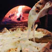 クアトロフォルマッジ