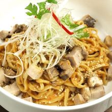 汁なし担々麺