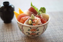 海鮮丼