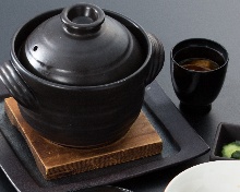 釜炊きご飯 釜炊きご飯