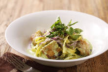 タリアテッレ タリアテッレ