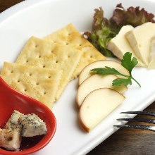 チーズ盛り合わせ