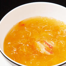 蟹肉入りアワビスープ