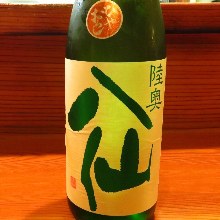 陸奥八仙　特別純米酒
