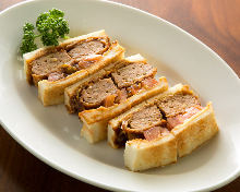 メンチカツサンド