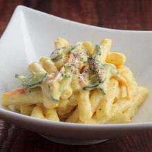 マカロニサラダ