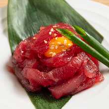 マグロのユッケ