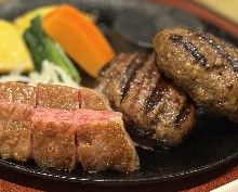 宮崎牛100%ハンバーグと宮崎牛サーロインステーキのコンボ