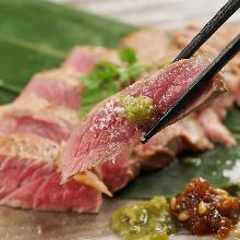 牛もも肉のタタキ