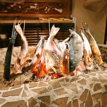 魚の炭火焼