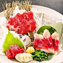 馬刺し