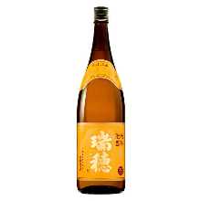 《泡盛》瑞穂 熟成三年古酒